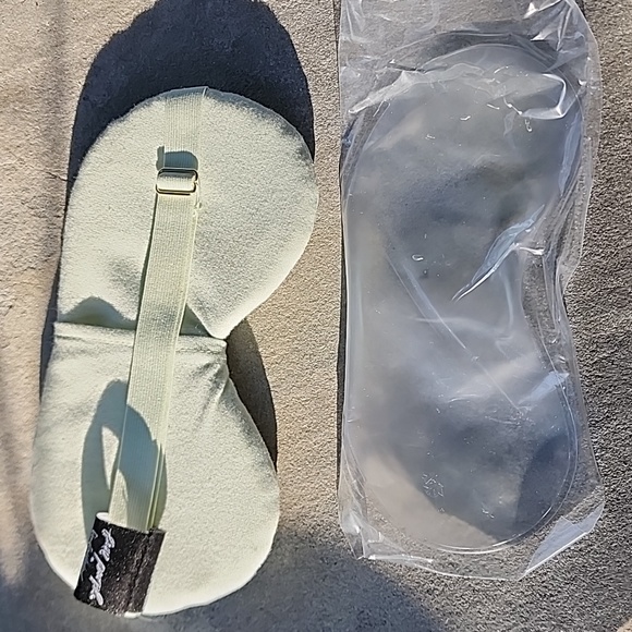 Free People - Picture 4 of 7